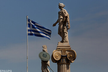 Спасти украинцев, которые "тонут" в Греции: назван единственный способ