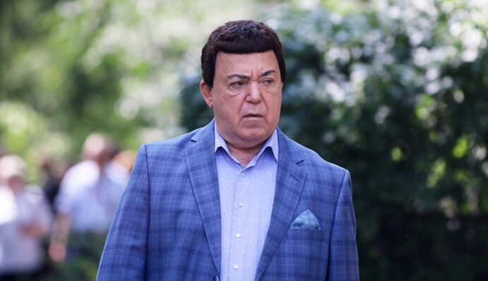 Больше недели в реанимации: появились новые данные о состоянии больного раком Кобзона