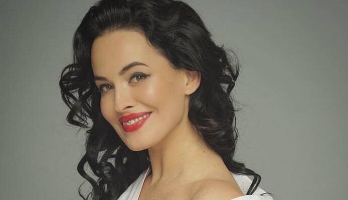 Украинская секс-бомба взбудоражила поклонников интимным фото в белье