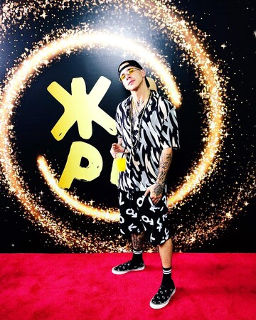 Подопечный Меладзе встречается со звездой 