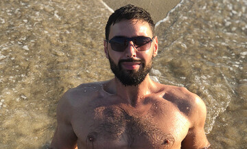 Скинуться на трусы? Голый Козловский нарвался на критику в сети