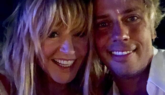 Стала известна причина отъезда Пугачевой и Галкина в Европу