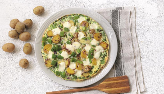 Фриттата с картофелем и моцареллой: как приготовить итальянский омлет