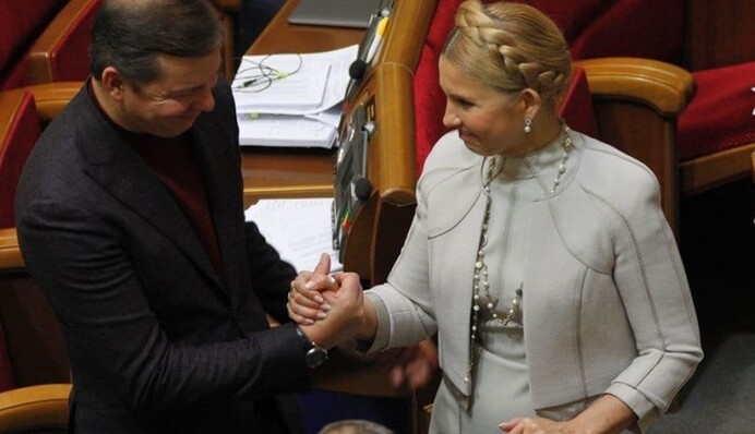 Ляшко предложил Тимошенко помериться грудью: опубликовано фото