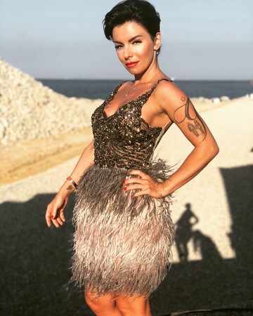 Экс-солистка 