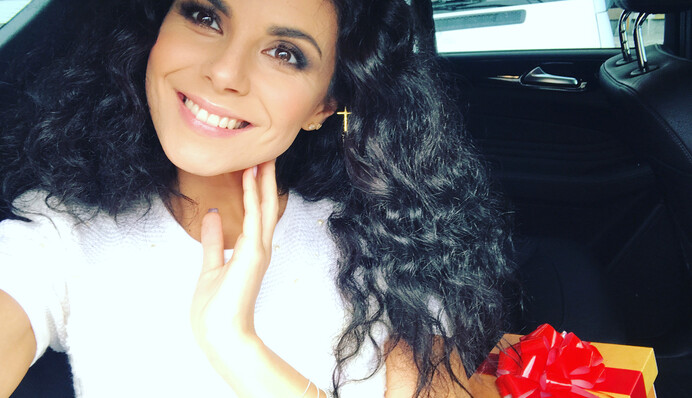 Каменских очаровала романтическим образом: опубликовано фото