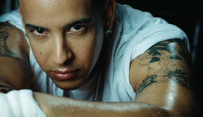 Исполнителя хита Despacito обокрали на крупную сумму