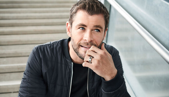 35 лет Крису Хемсворту: интересные факты о звезде 