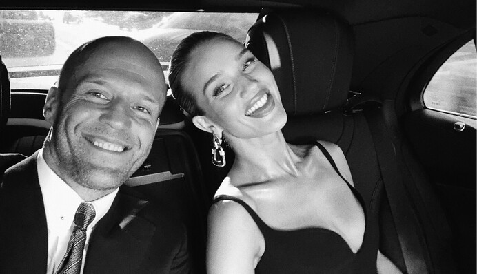 Джейсон Стейтем и Рози Хантингтон-Уайтли сыграют свадьбу спустя 8 лет после начала романа