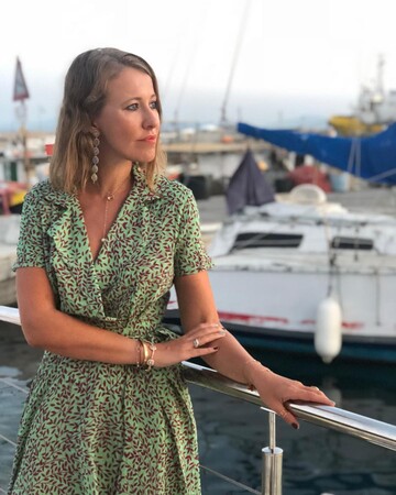 Ксения Собчак оконфузилась с нарядом