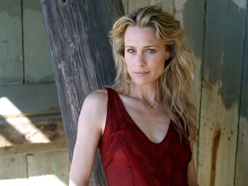 52-летняя голливудская звезда вышла замуж за молодого бойфренда: фото и видео со свадьбы