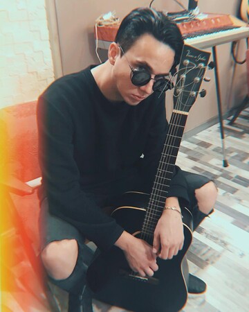 Это перебор: украинский певец шокировал поклонников изменениями во внешности