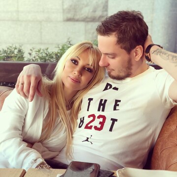 47-летняя Лера Кудрявцева стала мамой: первое фото