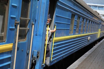 Три сорта украинских поездов: кто заработает на повышении цен на билеты