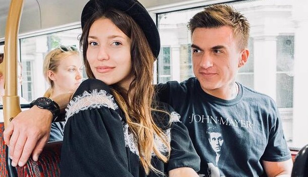 Жених Регины Тодоренко полез в мусорник ради любимой: опубликовано видео