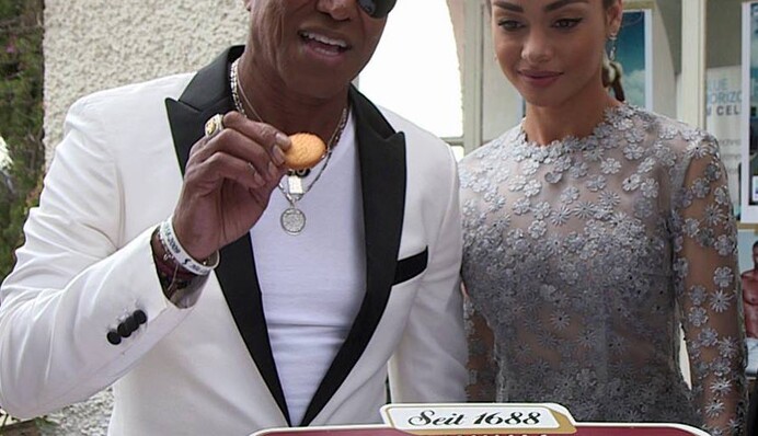 Брат Майкла Джексона женится на модели, моложе его на 40 лет