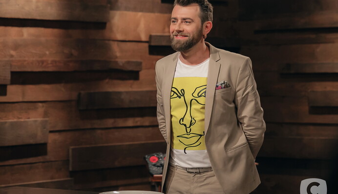 Салат с жареным арбузом: рецепт судьи 