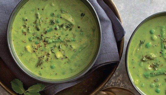 Укрепляет иммунитет: как приготовить зеленый крем-суп