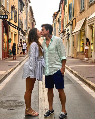 Семейные будни: беременная Тодоренко поделилась видео с женихом