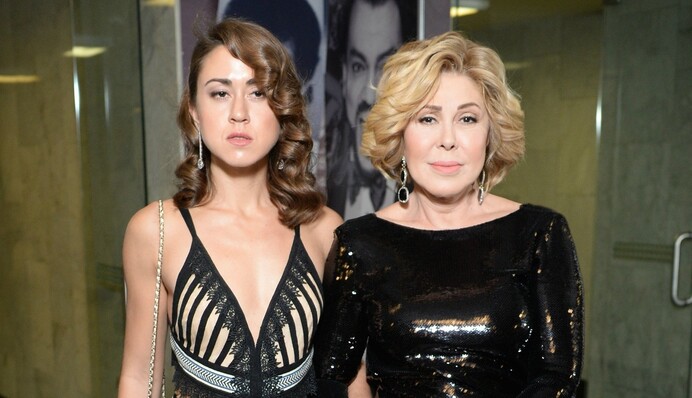 Королева российского шансона намерена лишить дочь наследства
