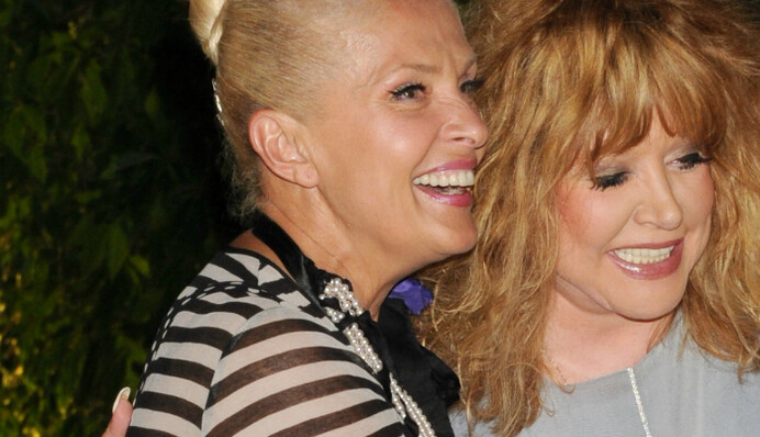 Язык без костей: Пугачева высказала Вайкуле свое мнение по поводу скандала с Крымом