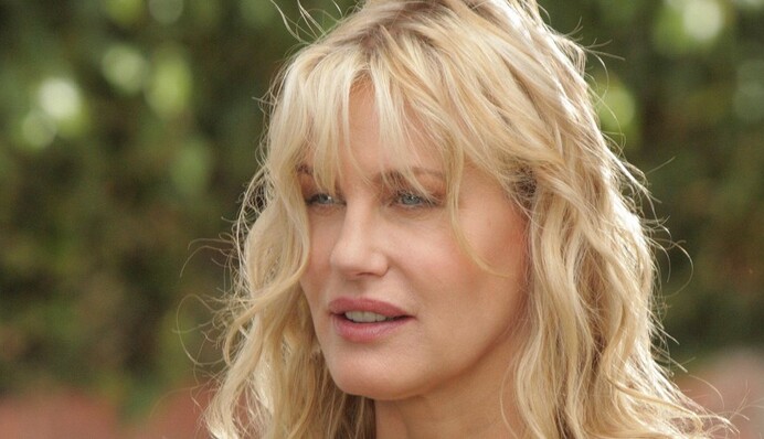 57-летняя голливудская звезда вышла замуж за легендарного рокера