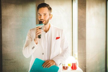 Ведущий и завидный холостяк Владимир Андриевский: После определенного количества свадеб точно знаю, какую хочу для себя