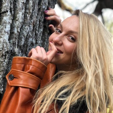 Популярная украинская певица восхитила архивным фото