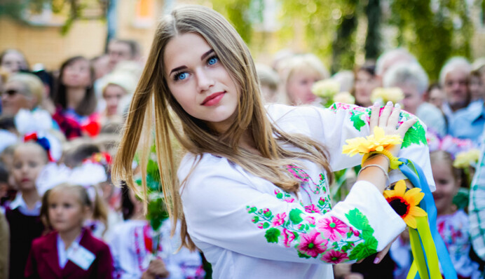 Первый звонок-2018: как украинцы отметили 3 сентября, фото из соцсетей