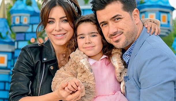 Простила измену: Ани Лорак с мужем отвели дочь в первый класс