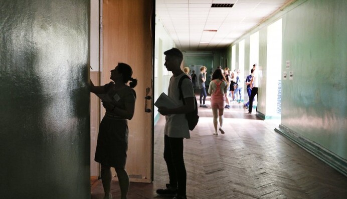 Травля в школах: как не стать жертвой и что делать родителям