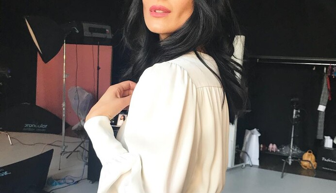 Маша Ефросинина пришла в школу к дочери в платье за 18 тысяч гривен