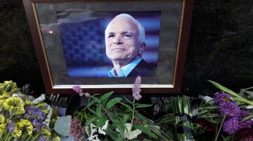 Маккейн проти Кудрі: чому Києву доведеться почекати