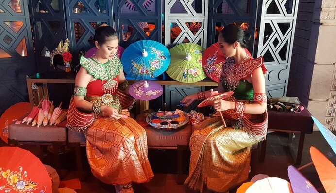 Таиланд на Ukrainian Fashion Week-2018: на показе представили яркую коллекцию