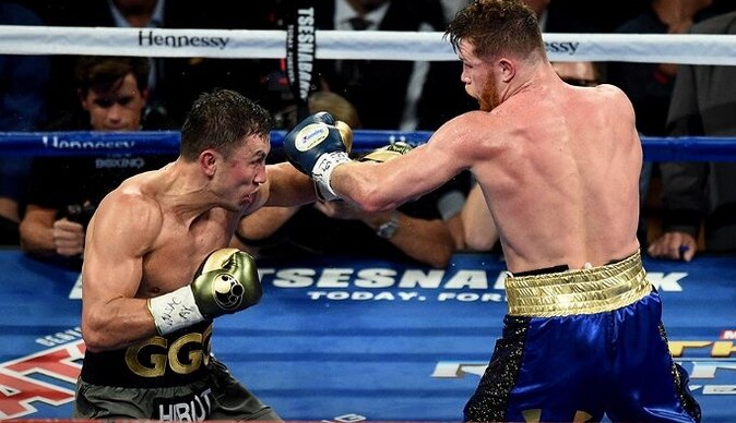 Альварес переміг Головкіна: відео вечора боксу