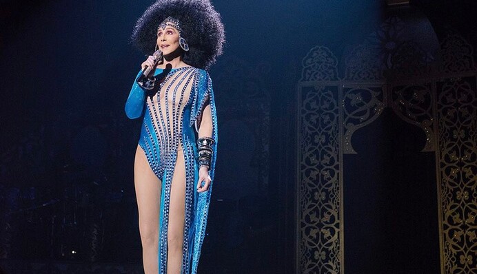 Шер прокомментировала роман с Томом Крузом