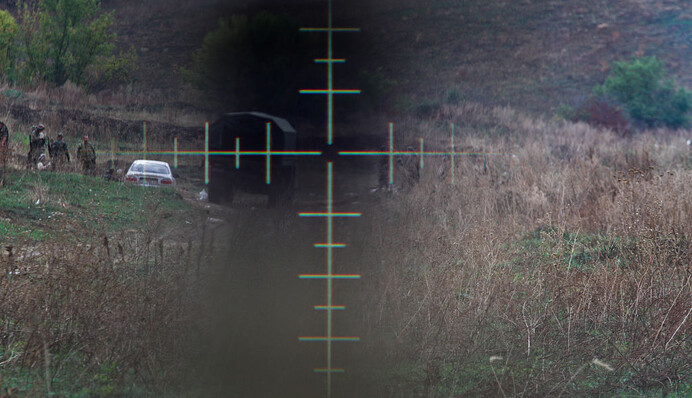 Арабские снайперы и мобильные морги: чем бомбардируют мозги жителей Донбасса