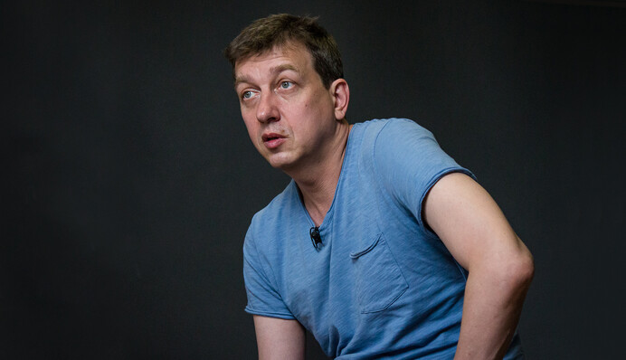 За выход во второй тур выборов президента Украины соревнуются три кандидата – Олесь Доний