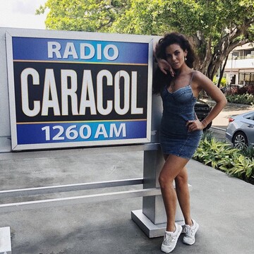 Надо подкачать: Настя Каменских разочаровала обнаженными ягодицами