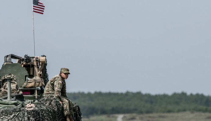 Опередить Россию: зачем в Европе зовут военных США