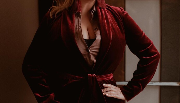 Анна Семенович объяснила, почему не приехала на концерт памяти Жанны Фриске