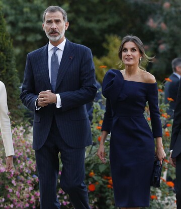 Битва нарядов: Брижит Макрон и королева Летиция восхитили эффектными образами