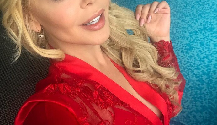 Алина Гросу поймала своего парня на измене