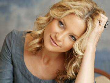 Кейт Хадсон показала первое фото новорожденной дочери