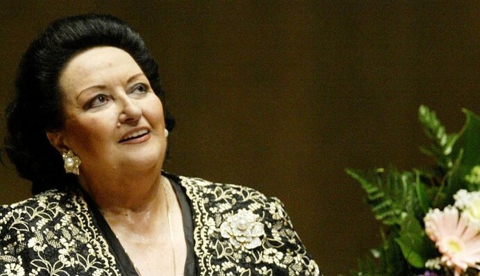 В Барселоне попрощались с Монсеррат Кабалье: фото с похорон