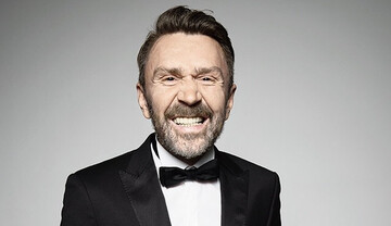 Шнуров женится спустя два месяца после развода