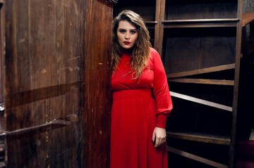 KAZKA выпустила видео со съемок клипа на свой главный хит