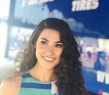 Отключат от аппарата жизнеобеспечения: еще одну известную модель застрелили за рулем