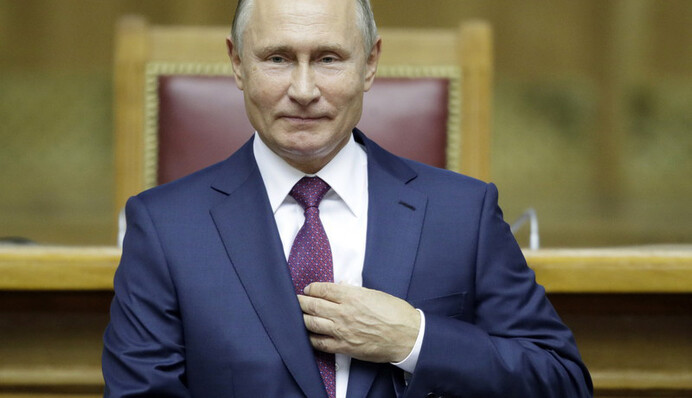 Россия устала от Путина: Кремлю осталось одно