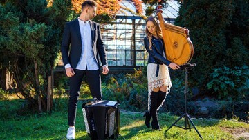 Мурашки по телу: украинские музыканты растрогали сети необычным исполнением знаменитой песни